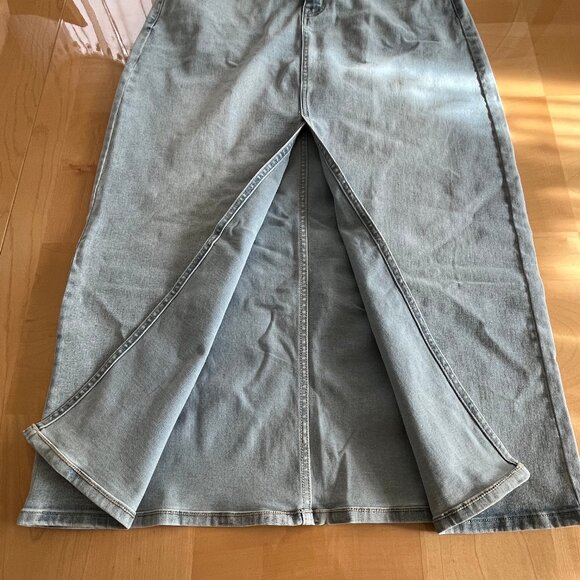 DKNY Jeans Denim High Rise Maxi Skirt - Size 31 - Picture 6 of 6